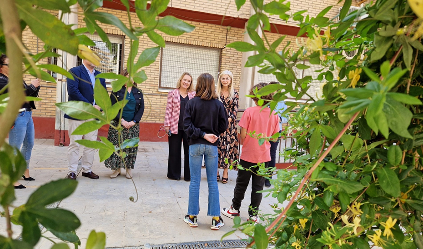 Más de un centenar de centros docentes transforman sus espacios exteriores en entornos naturales sostenibles de aprendizaje